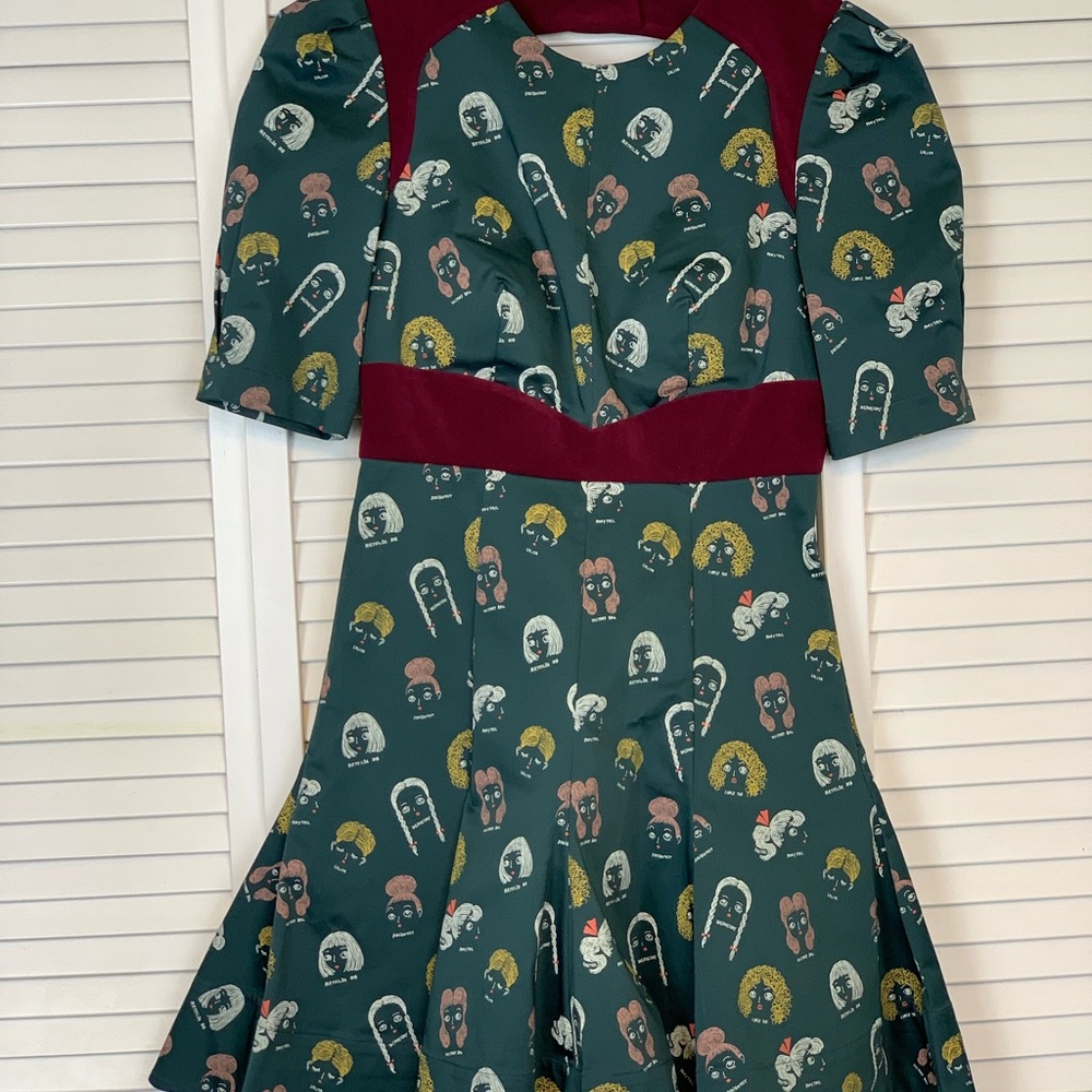 New Sretsis party dress size 4